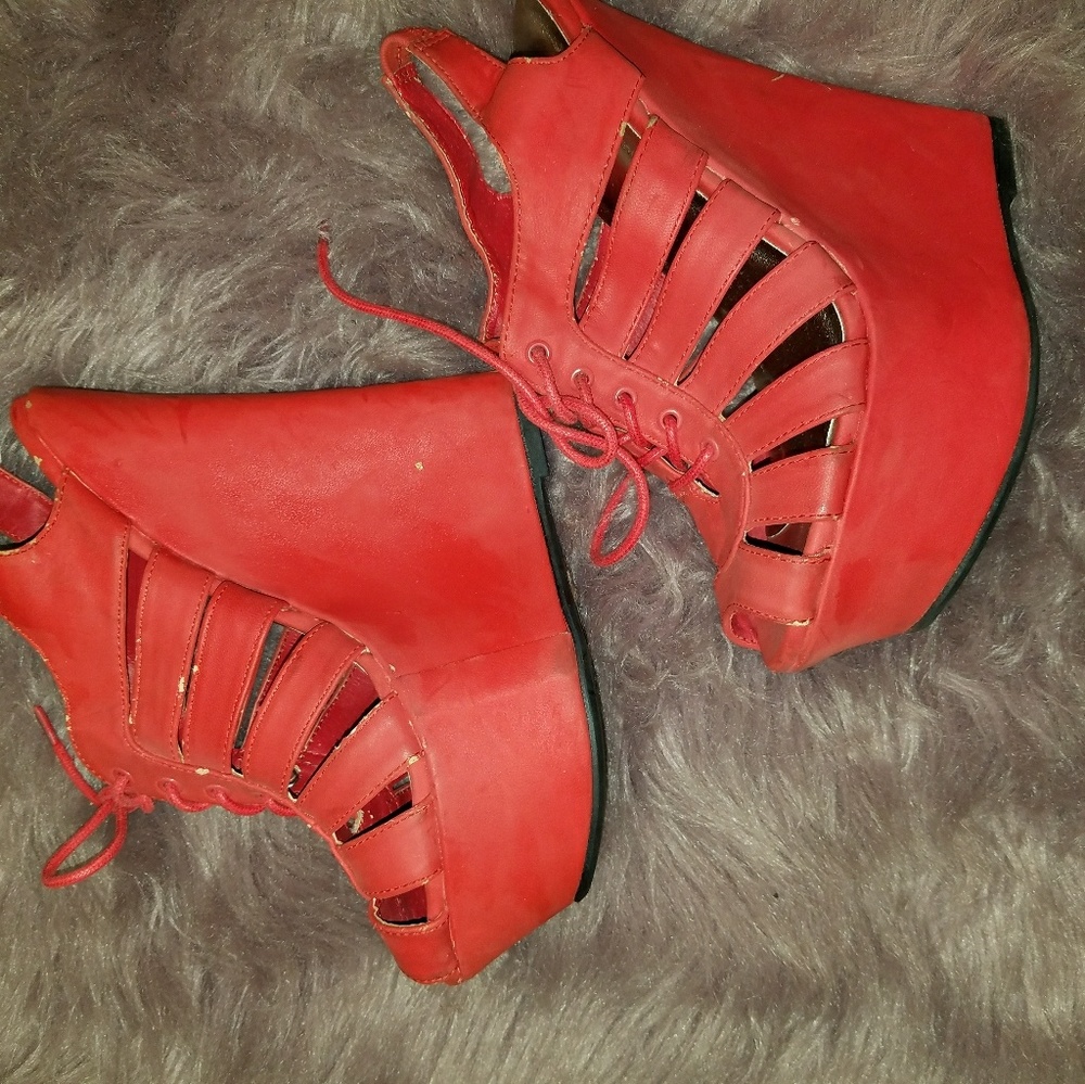 PINK WEDGES